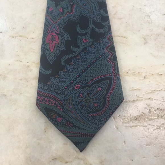 BOSTON TRADERS TIE - Picture 1 of 9